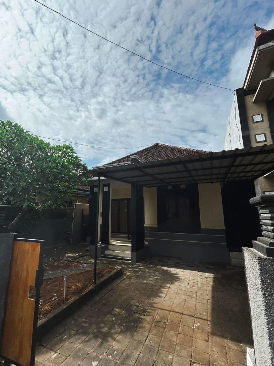 Modern Family Home in Kampial Residence – Prime Location - GS Property